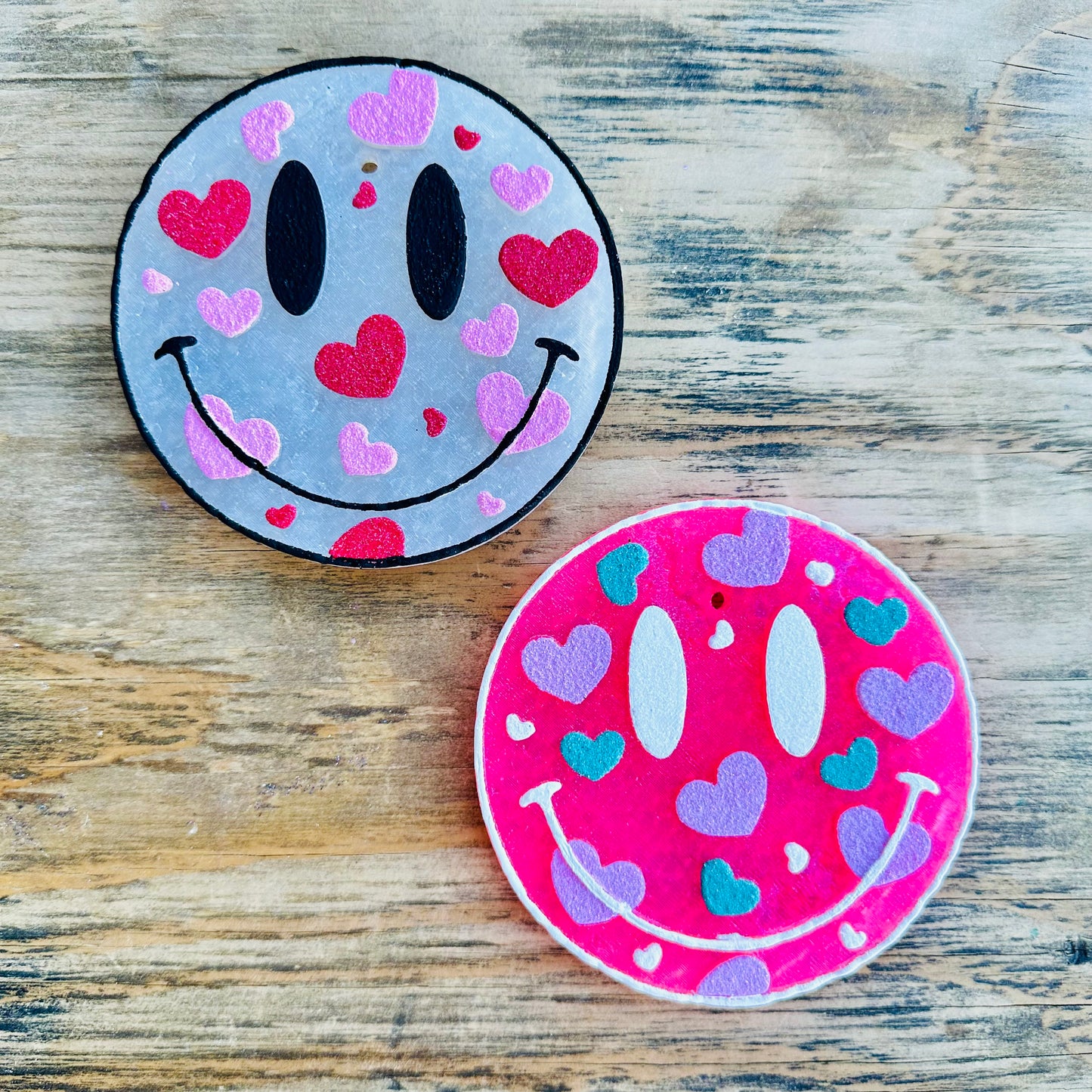 2026 Valentine Happy Face with Hearts Car Freshie